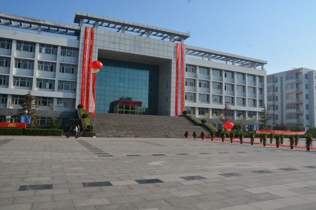 石家莊康福外國(guó)語學(xué)院
